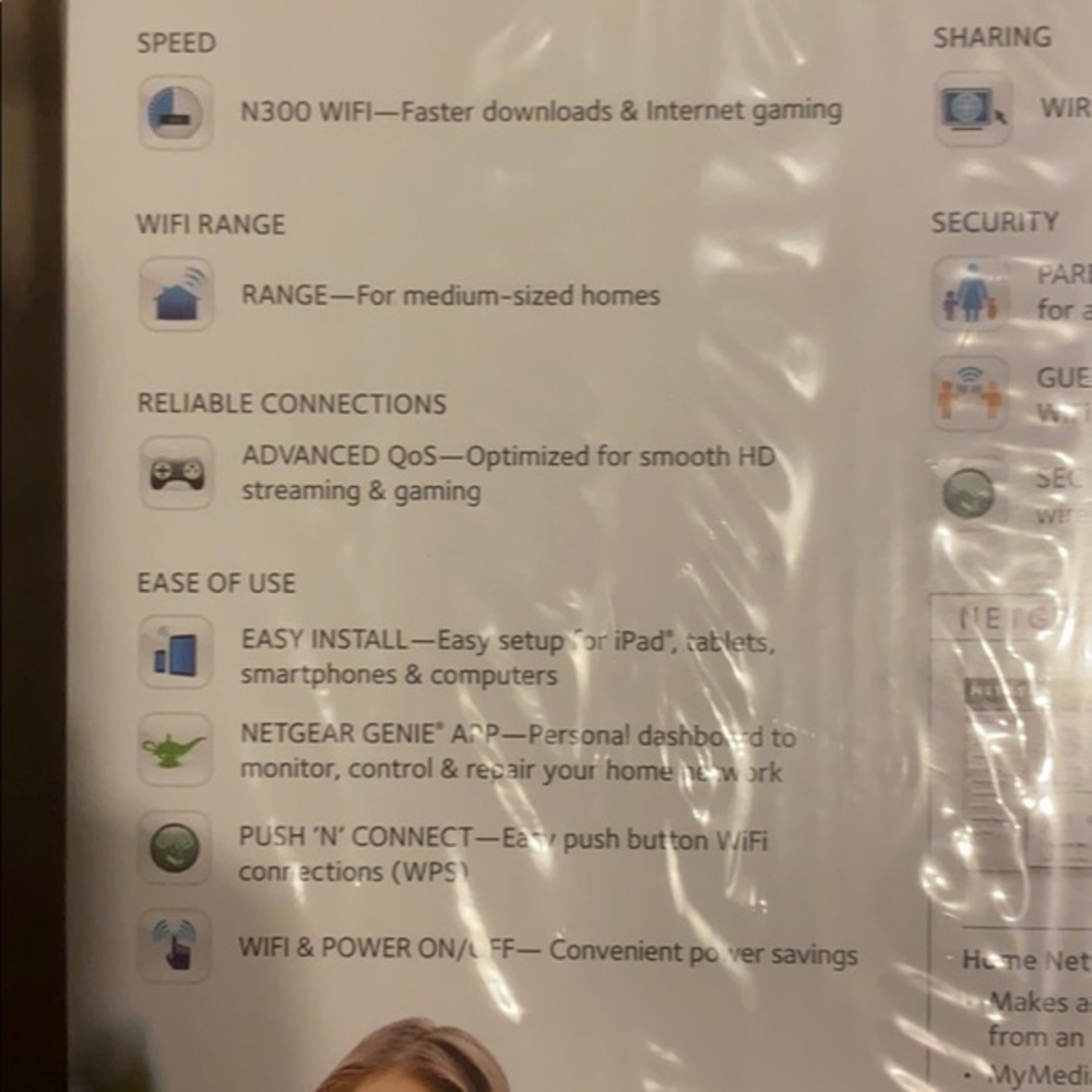 NEW Netgear N300 300 Mbps 4-Port 10/100 Wireless N Computer Router - Picture 7 of 10